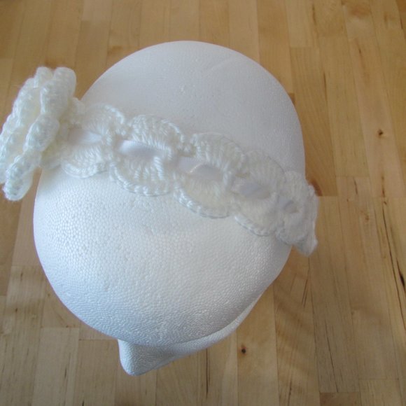 Taller de ABU White Handmade headband (crochet) - Picture 10 of 16